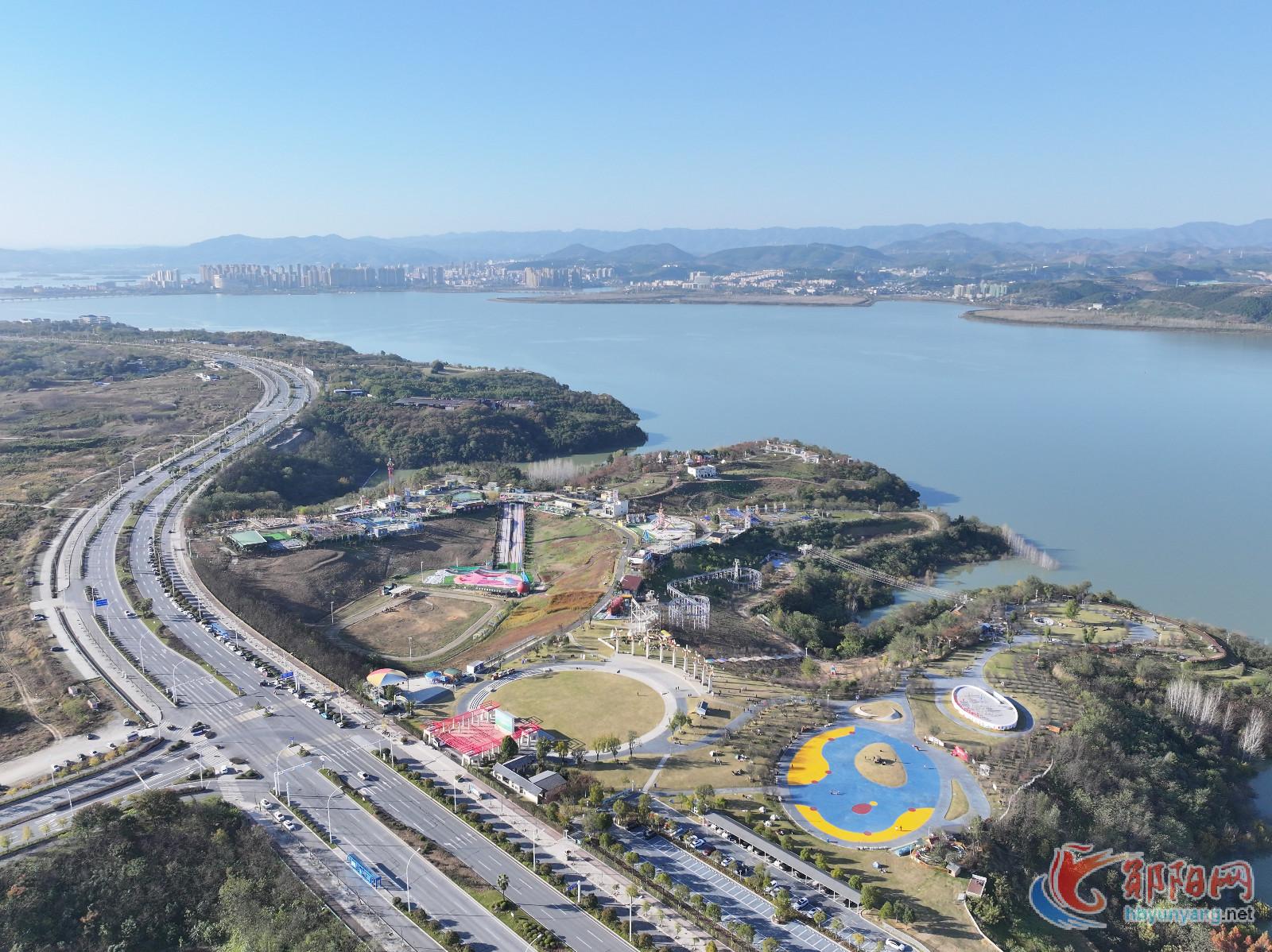 郧阳区S304同心广场公路服务区入选2025交旅融合发展实践典型案例