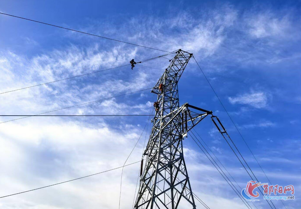 西十高铁220千伏松胥二回线路竣工投运